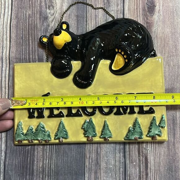 Bear Foots Ceramic Welcome Bear Sign - Picture 6 of 7